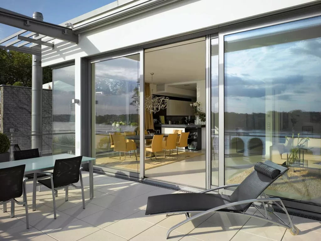Окна из алюминиевого профиля – новое направление для энергоэффективных домов