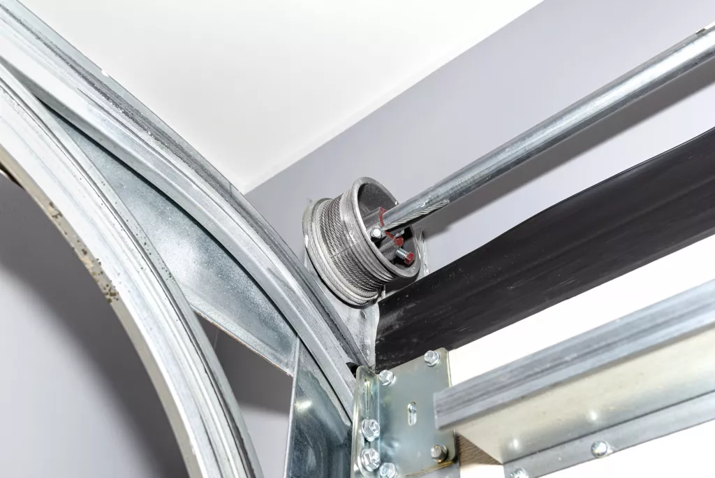 Цвета и фурнитура алюминиевых систем: как выбрать дизайн под стиль фасада и интерьера дома