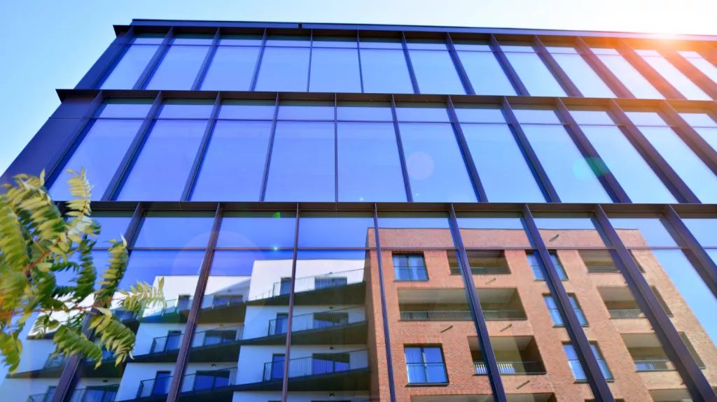 Остекление фасадов Schüco: технологии, которые меняют архитектуру